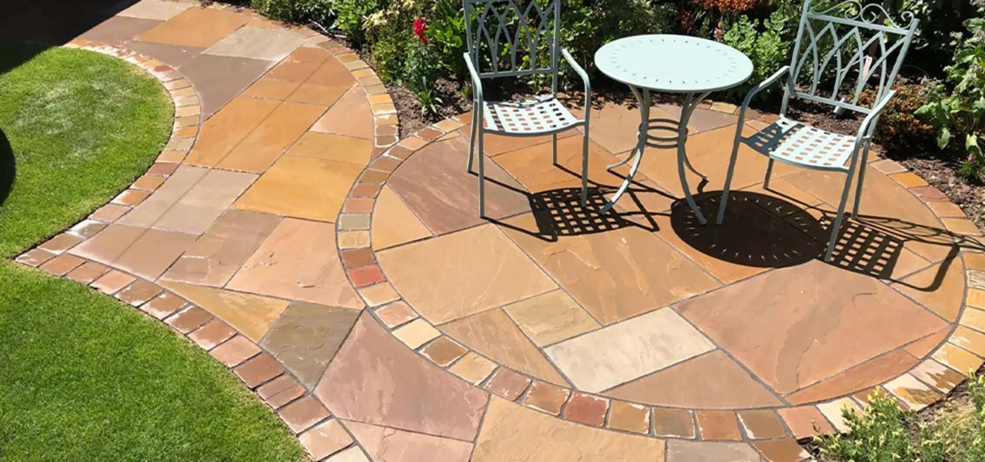 The-Reasons-Indian-Sandstone-is-the-Ideal-Outdoor-Choice (1).webp